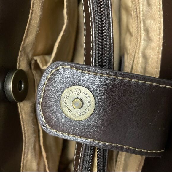 Relic by Fossil Brown and Tan Paisley Embossed Vegan Leather Purse Handbag - Picture 7 of 14